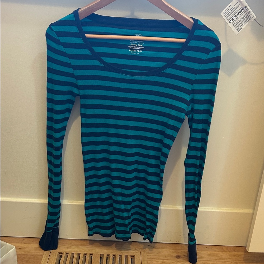 Faded Glory Long-Sleeve